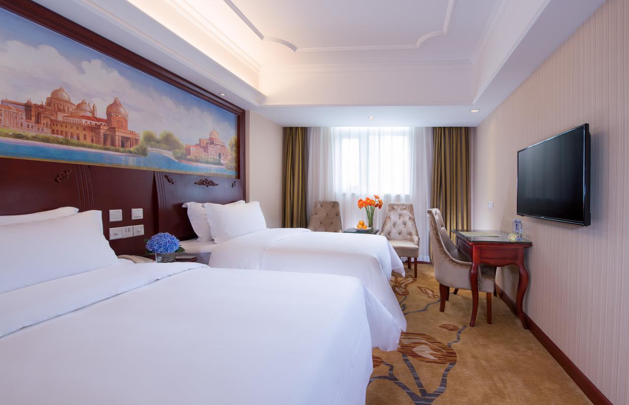 Vienna Hotel - Da Ju Yuan Branch Шэньчжэнь Экстерьер фото